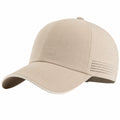 Casquette légère perforée beige avec sangle ajustable